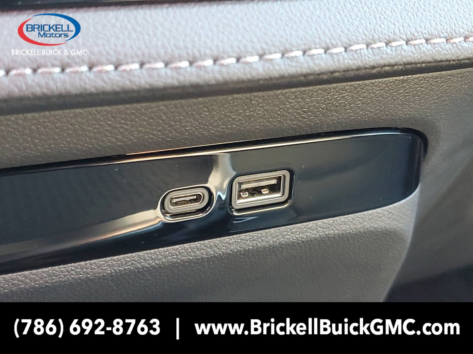 New 2025 Buick Enclave Sport Touring w/ Power Package AWD/4WD image 30