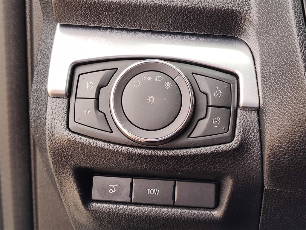 Used 2018 Ford Explorer Sport w/ Equipment Group 401A image 26