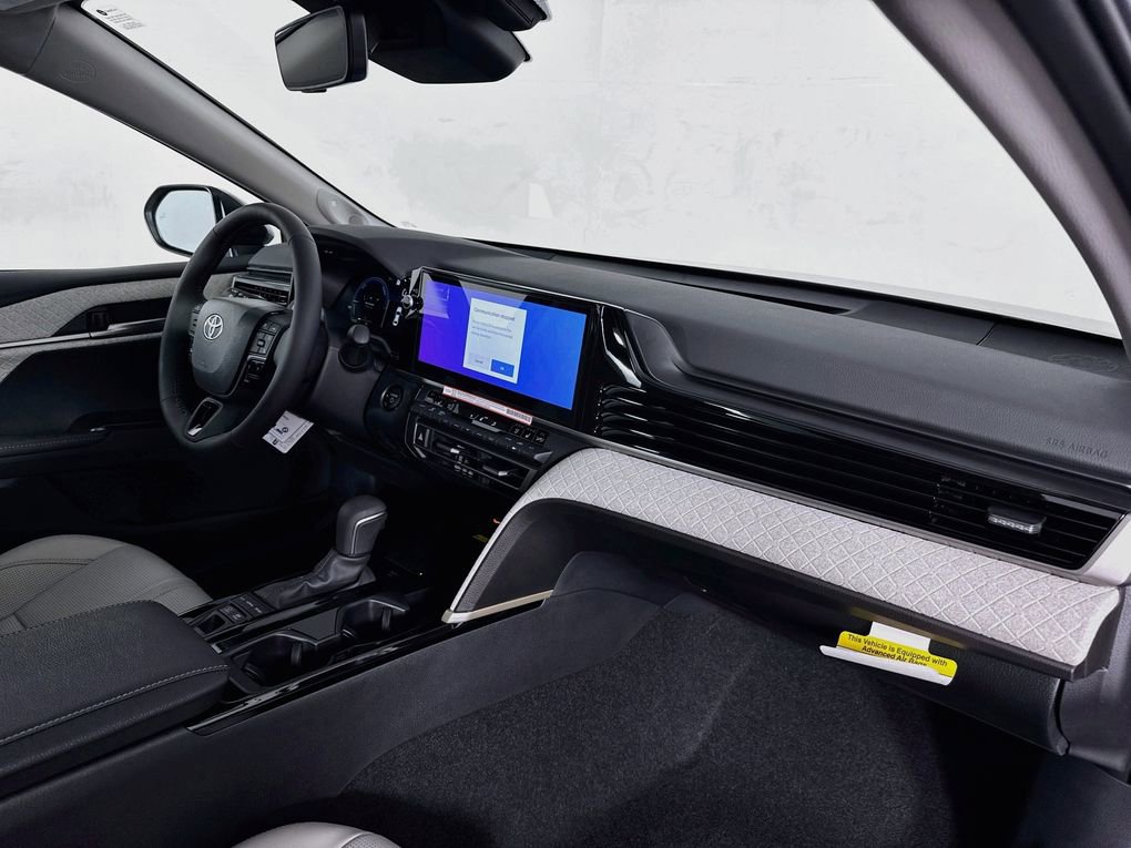 New 2026 Toyota Camry XLE AWD/4WD image 32