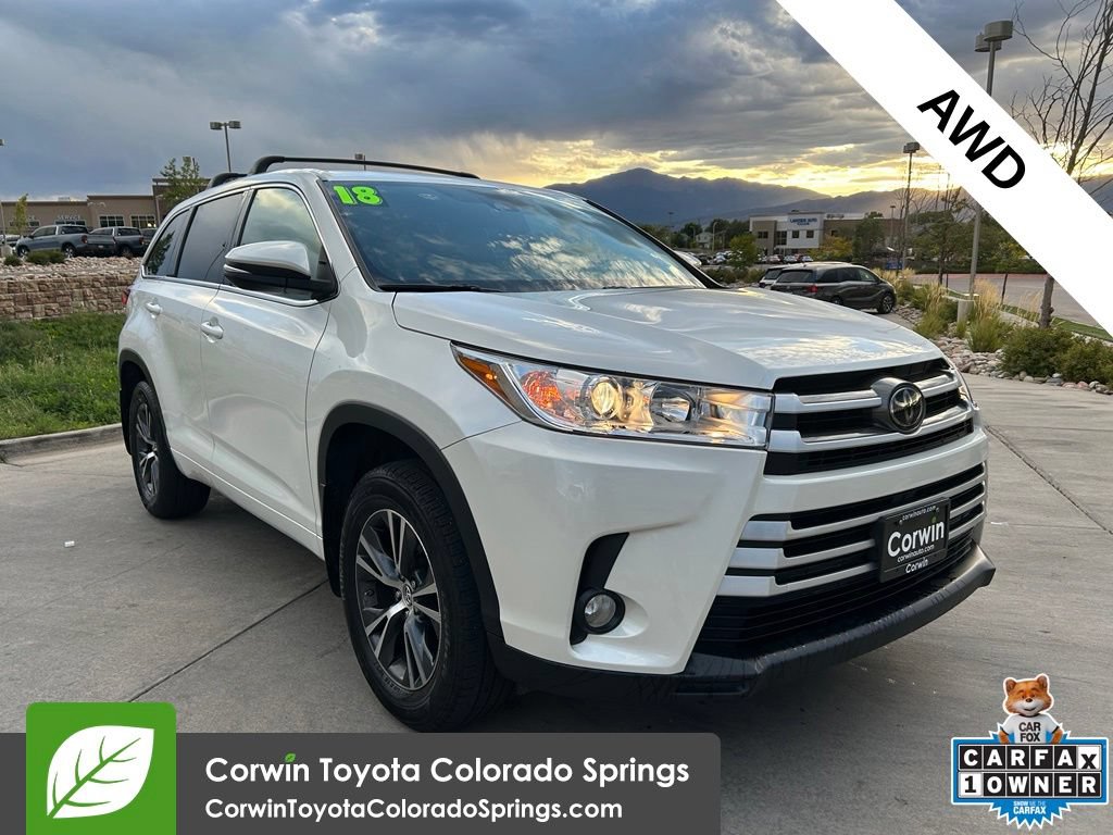 Used 2018 Toyota Highlander Plus AWD/4WD image 1