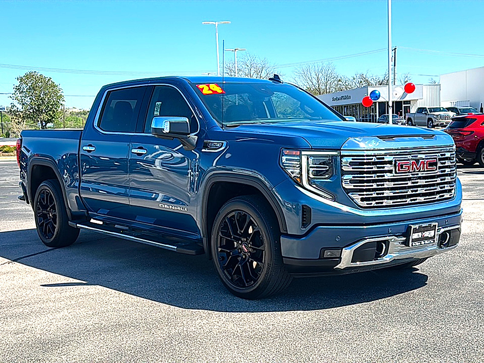 Used 2024 GMC Sierra 1500 Denali w/ Technology Package image 10