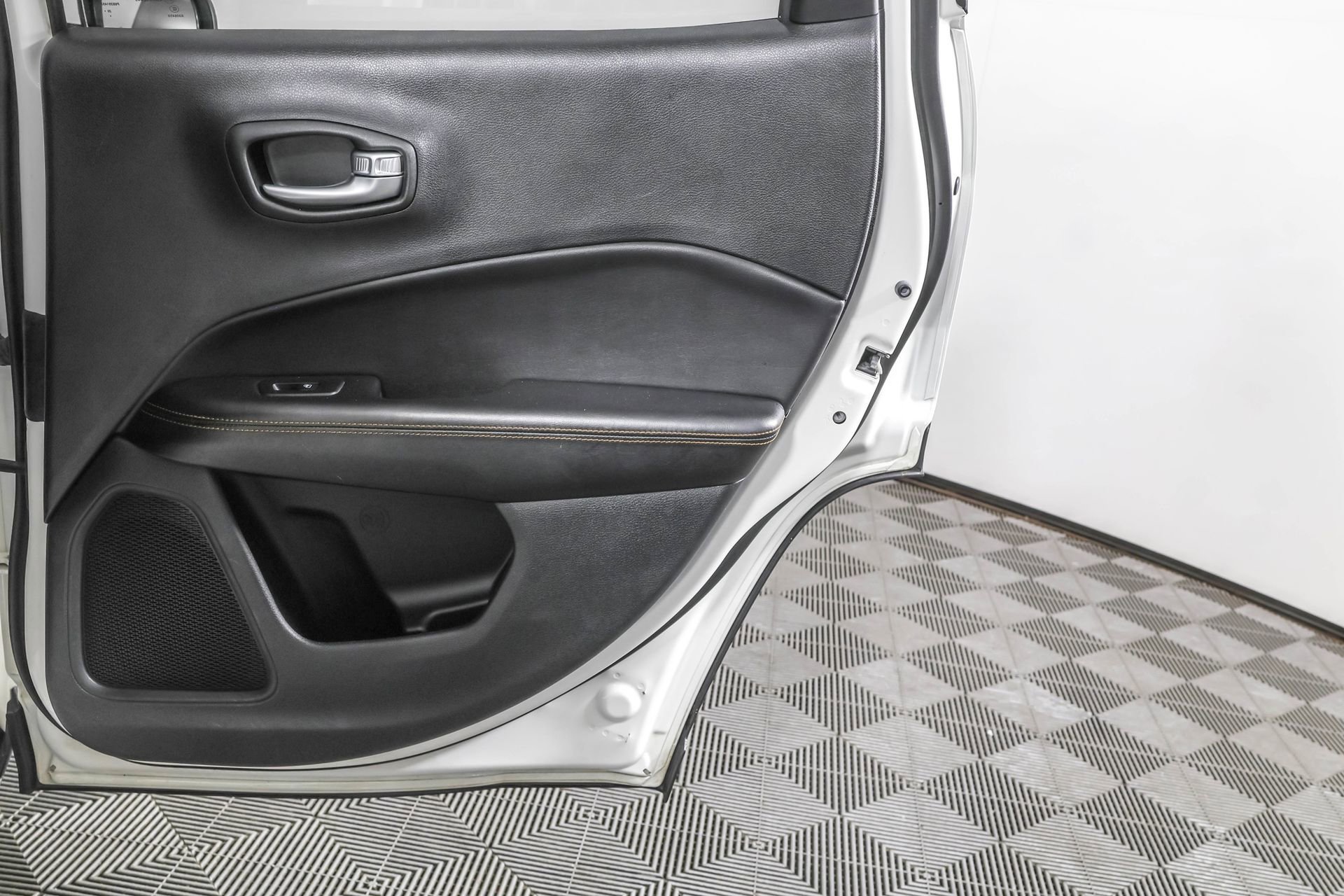 Used 2021 Jeep Compass Limited w/ Trailer Tow Group image 46