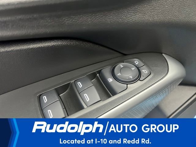 Used 2025 Chevrolet Trax RS image 13