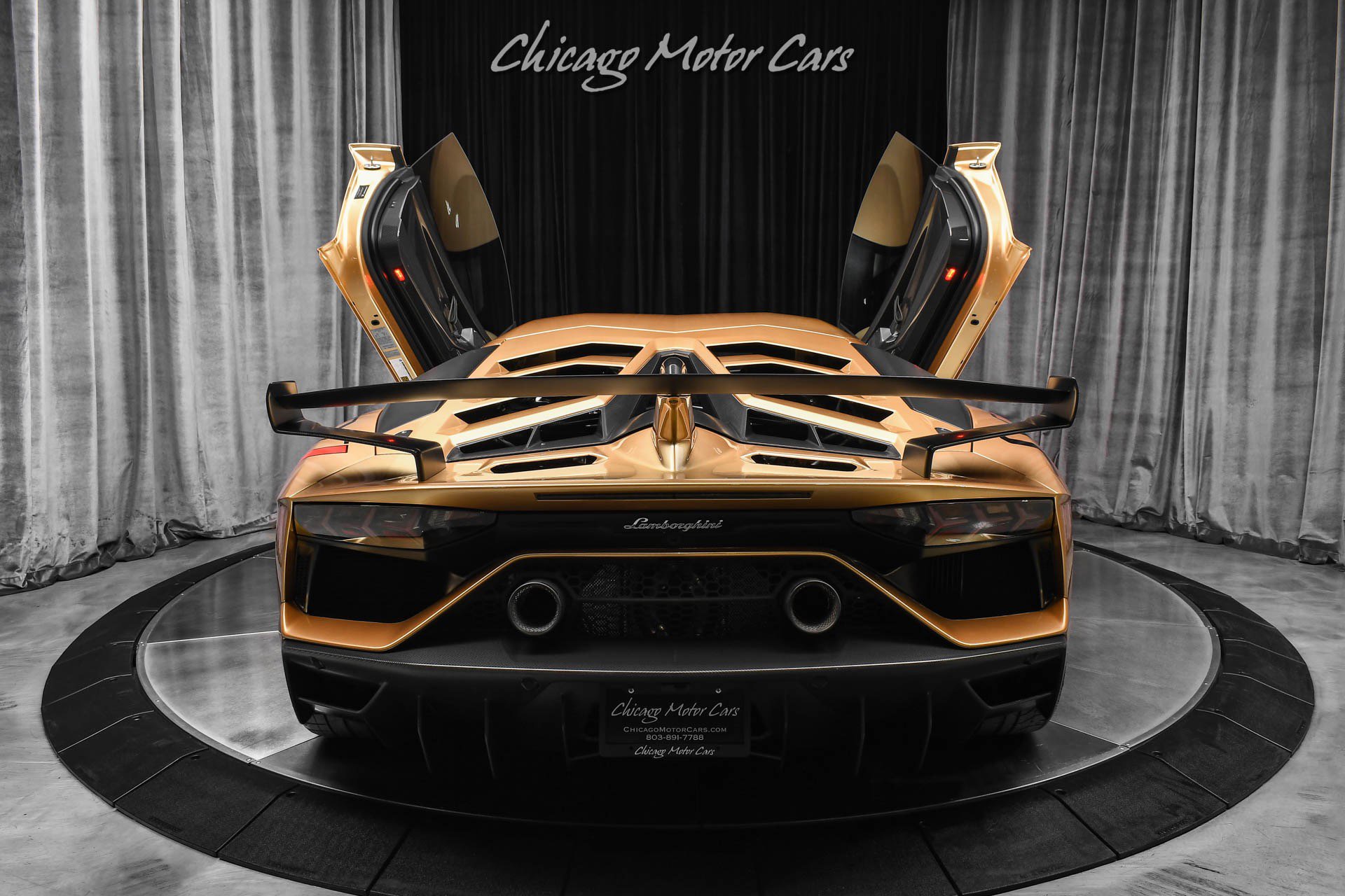 Used 2019 Lamborghini Aventador SVJ AWD/4WD image 44