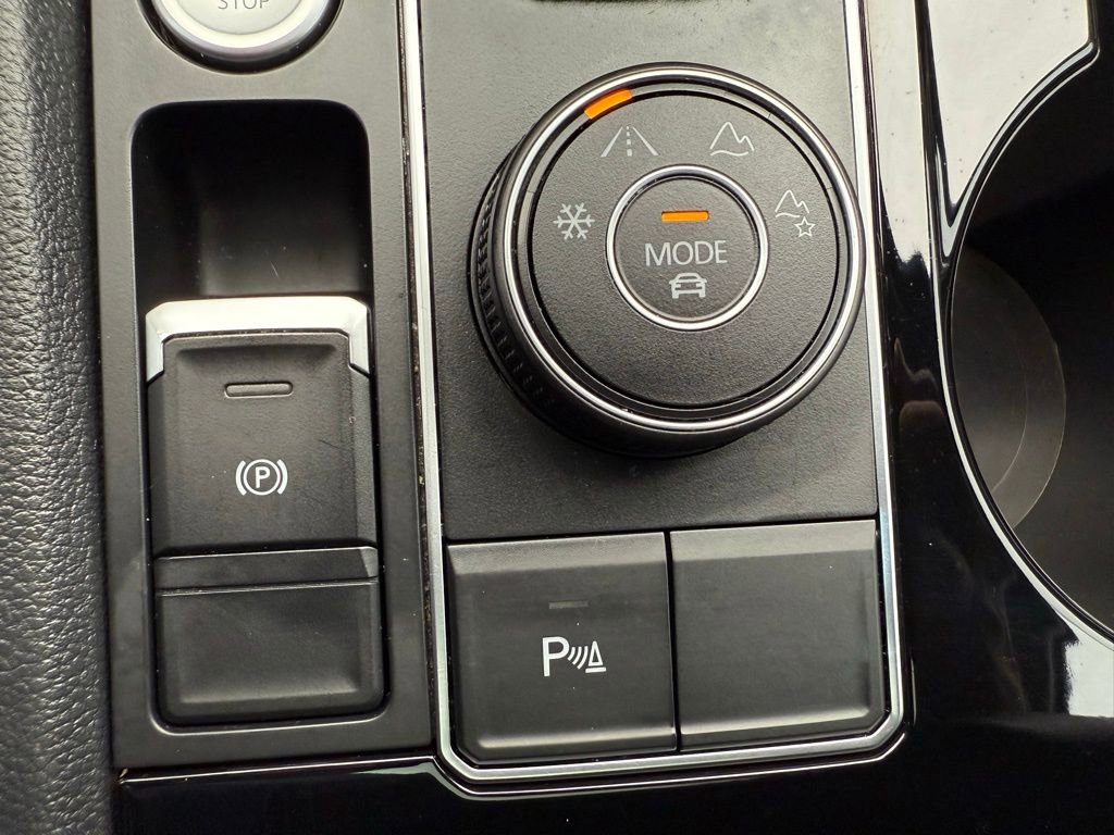 Used 2020 Volkswagen Atlas Cross Sport SEL R-Line AWD/4WD image 40