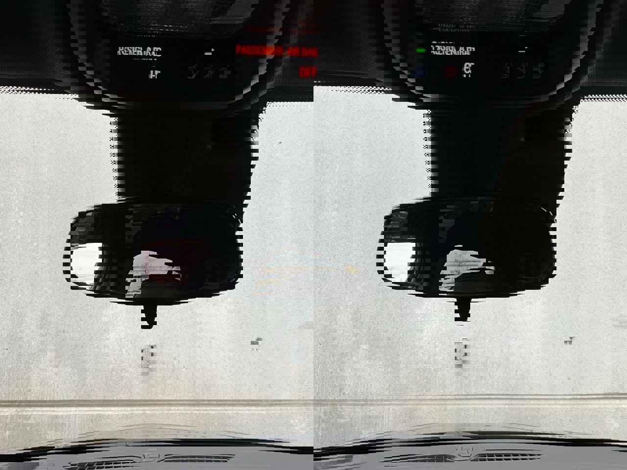 Used 2025 Buick Envista Preferred image 17