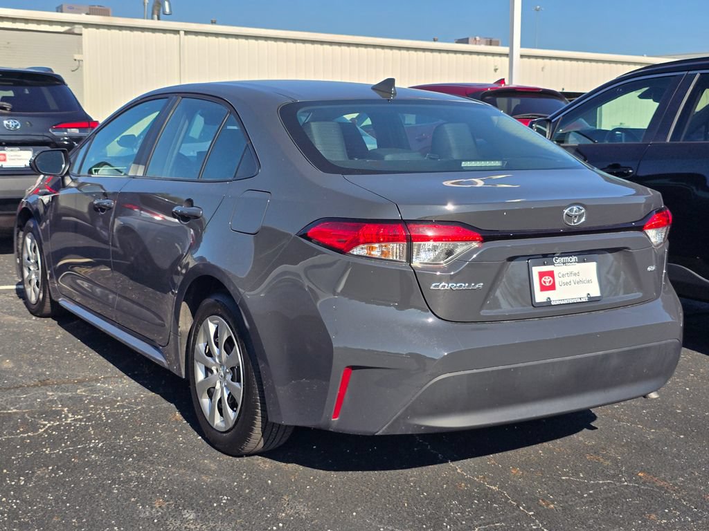 Used 2025 Toyota Corolla LE w/ Convenience Package FWD image 7
