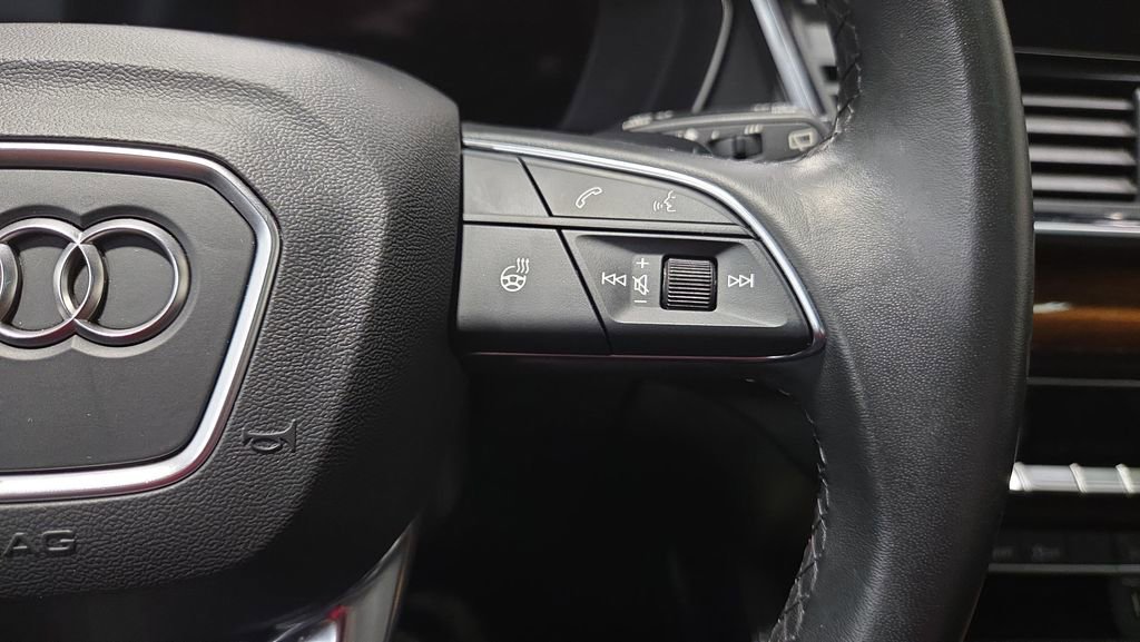 Used 2023 Audi Q5 2.0T Premium Plus image 12