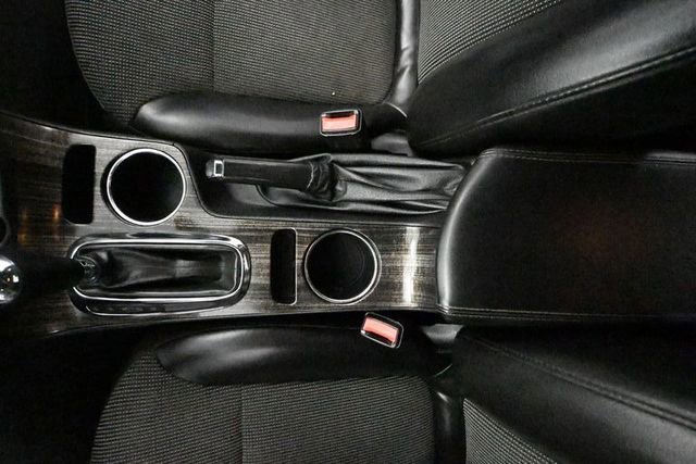 Used 2016 Chevrolet Malibu LT w/ Power Convenience Package FWD image 31