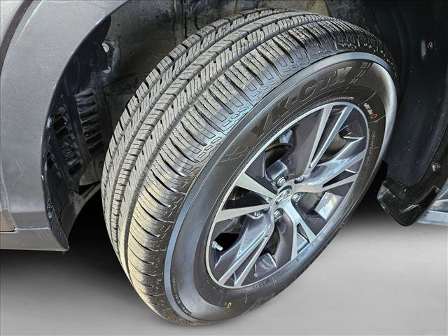 Used 2018 Toyota Highlander LE FWD image 18