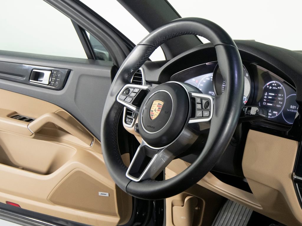 Certified 2020 Porsche Cayenne AWD/4WD image 32