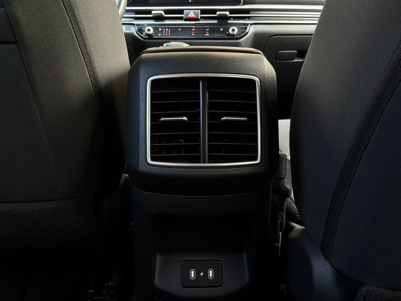 Used 2026 Kia Sportage LX FWD image 12