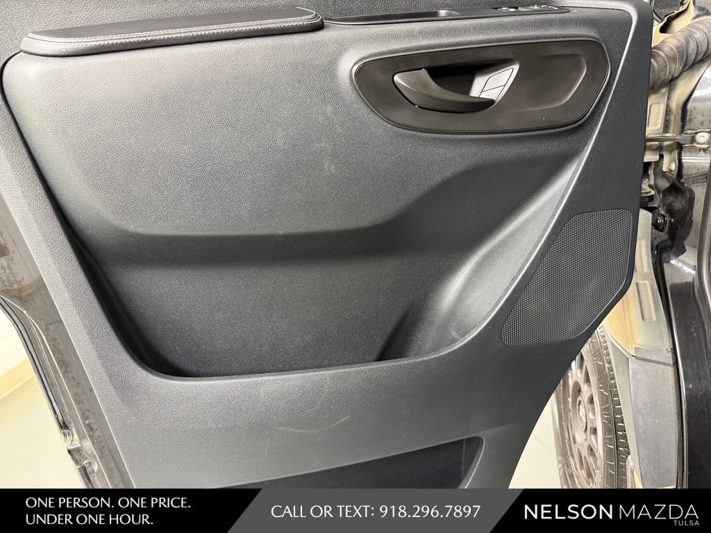 Used 2019 Mercedes-Benz Sprinter 2500 image 17