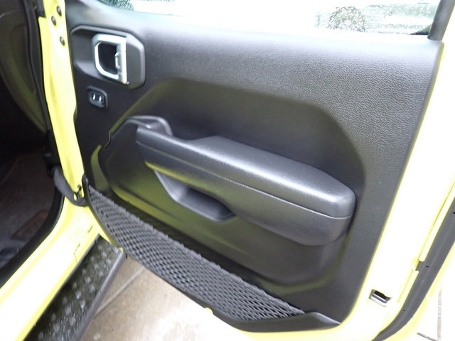 Used 2022 Jeep Wrangler Unlimited Sport image 13