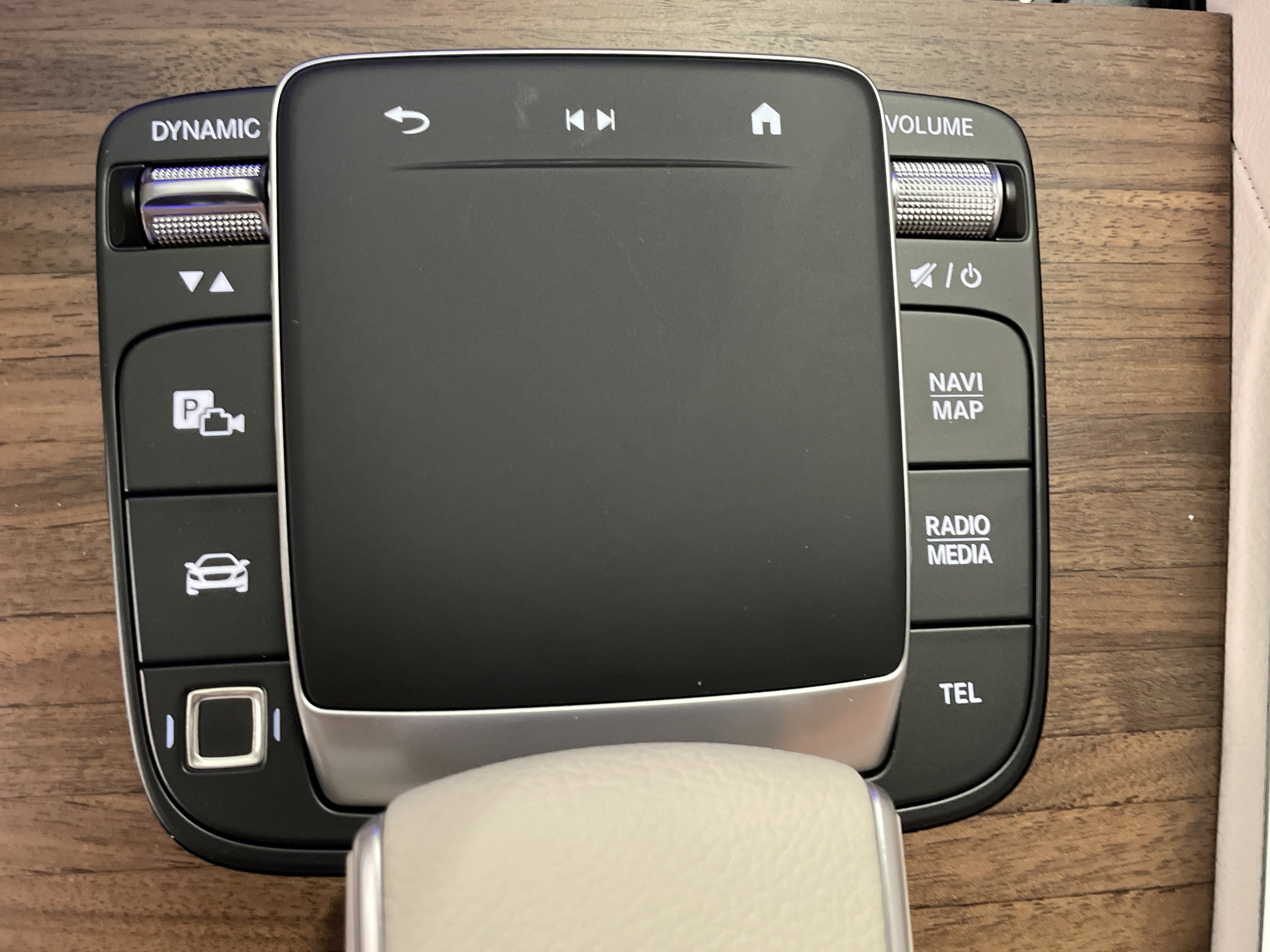 New 2026 Mercedes-Benz GLS 580 4MATIC image 17