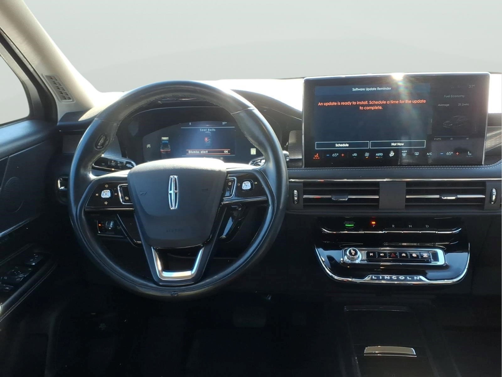 Used 2023 Lincoln Corsair Reserve w/ Jet Appearance Package AWD/4WD image 10