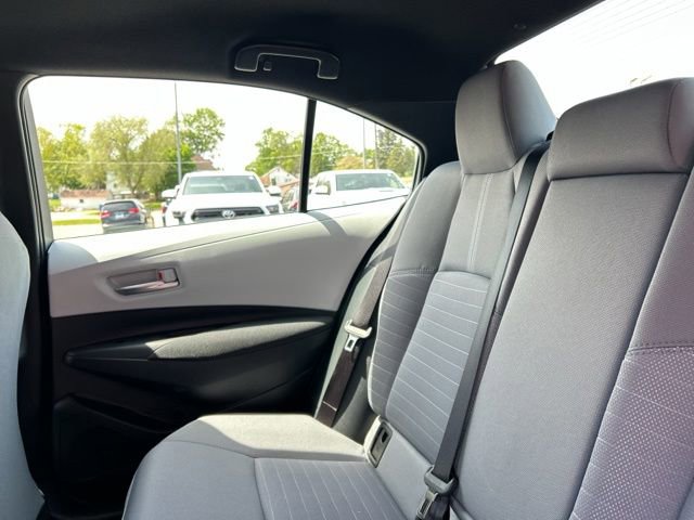 Used 2026 Toyota Corolla SE w/ SE Premium Package AWD/4WD image 16