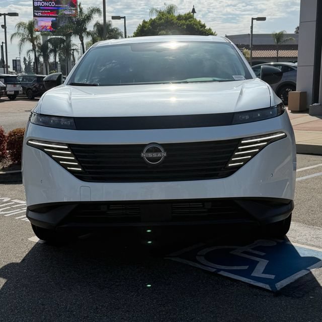 New 2026 Nissan Murano SV AWD/4WD image 2