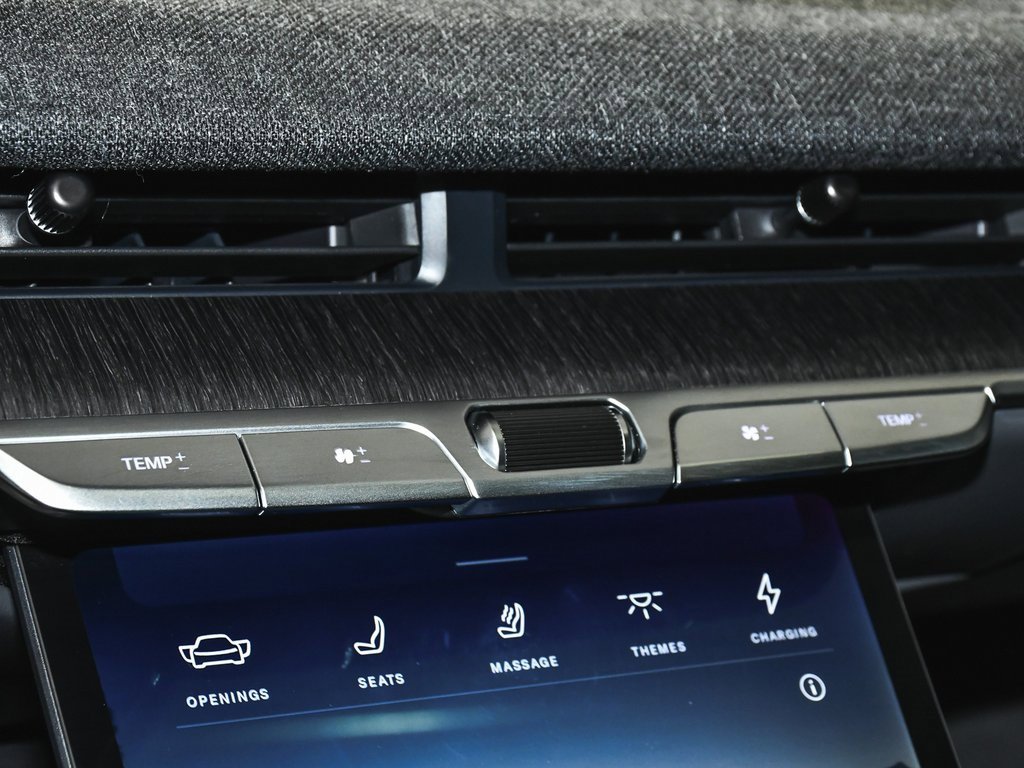 Used 2024 Lucid Air Grand Touring image 41