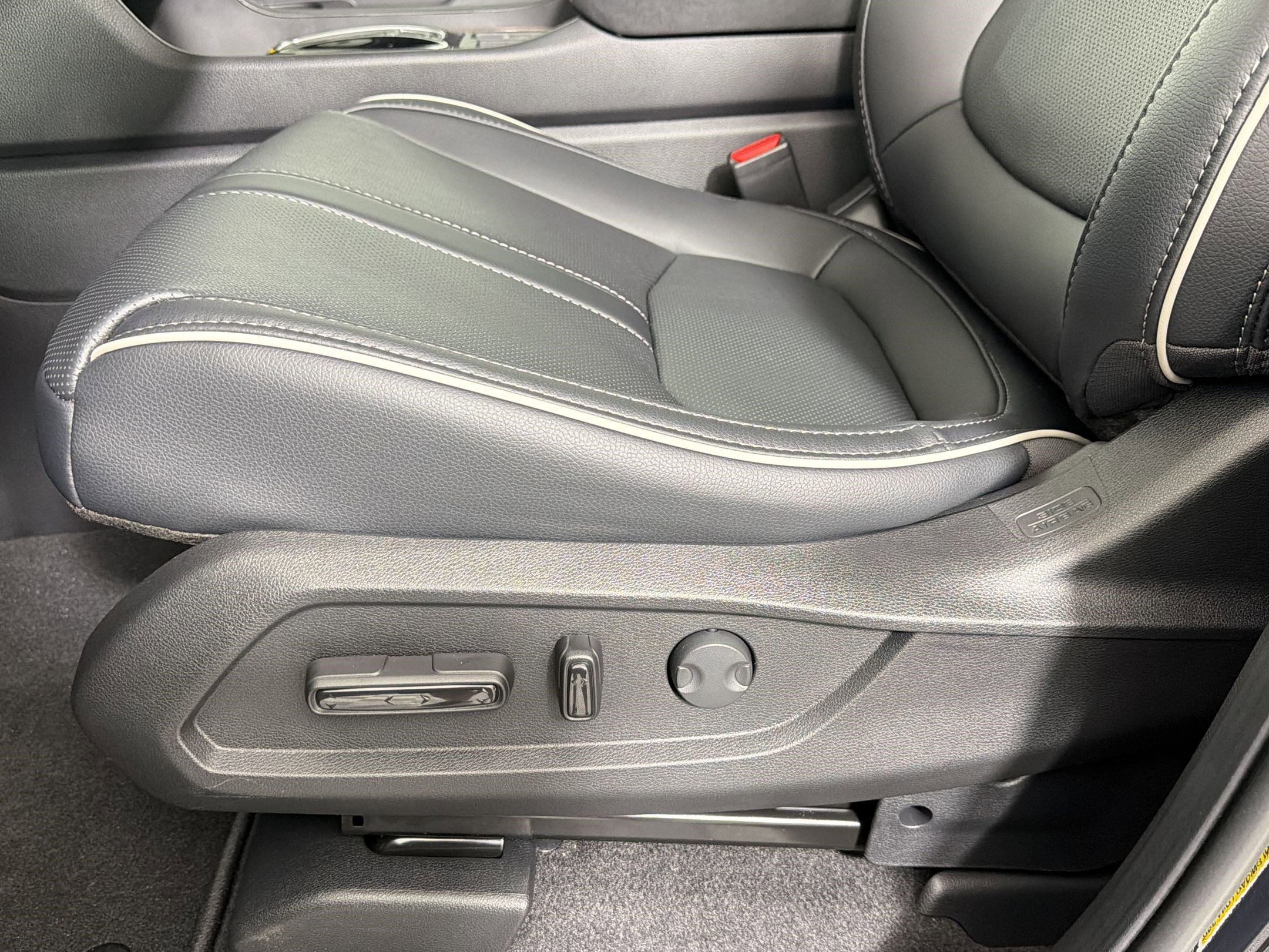 New 2026 Honda Pilot Elite image 11