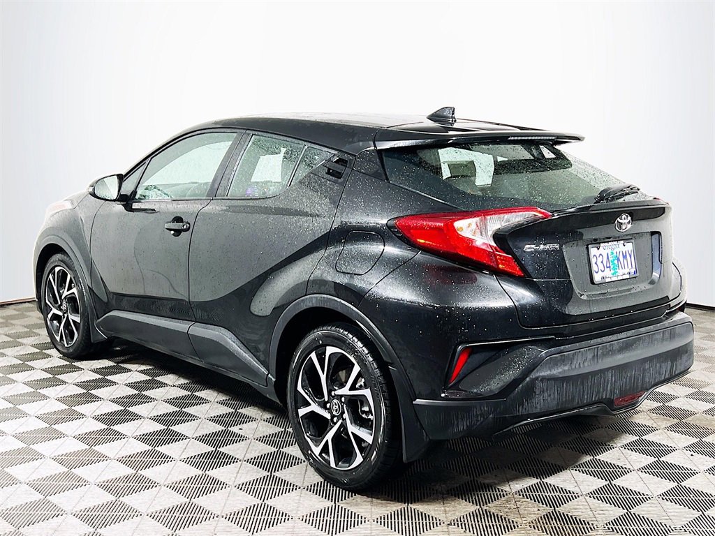 Certified 2018 Toyota C-HR XLE image 6