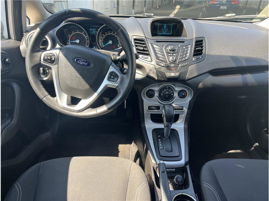 Used 2014 Ford Fiesta SE FWD image 12