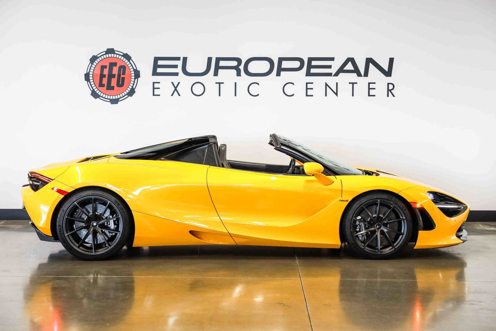 Used 2022 McLaren 720S Performance RWD image 15