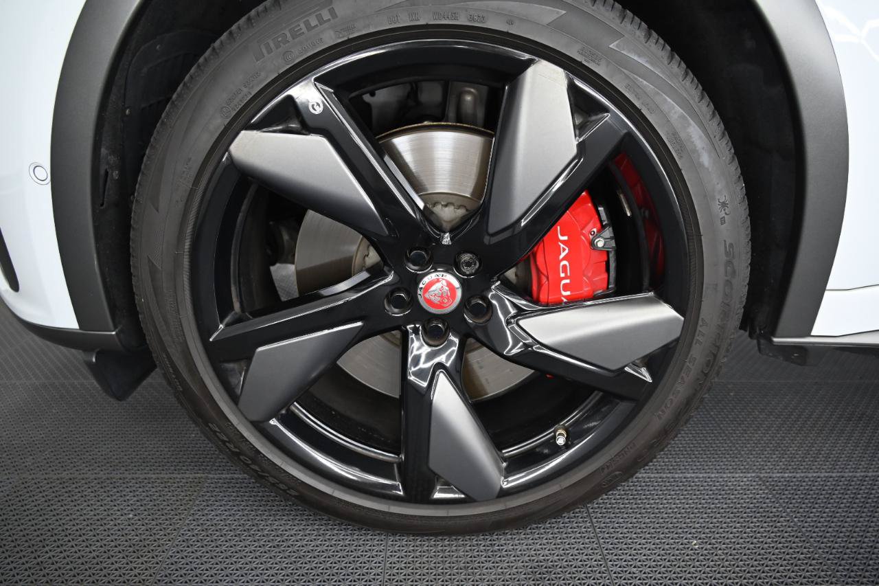 Used 2021 Jaguar F-PACE SVR AWD/4WD image 49