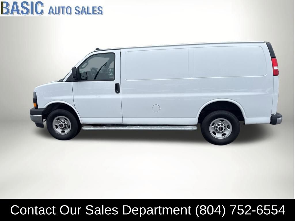 Used 2024 GMC Savana 2500 w/ Driver Convenience Package image 1