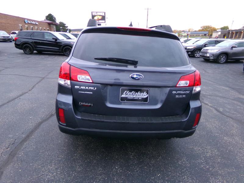 Used 2014 Subaru Outback 3.6R Limited image 5
