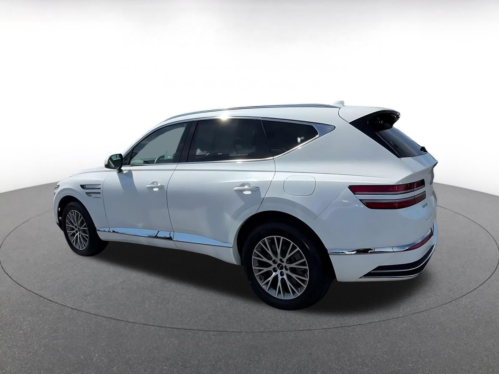 Used 2026 Genesis GV80 2.5T AWD/4WD image 9