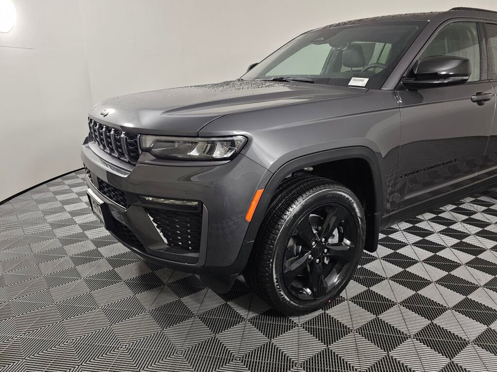 New 2026 Jeep Grand Cherokee L Limited w/ Limited Altitude Package AWD/4WD image 11