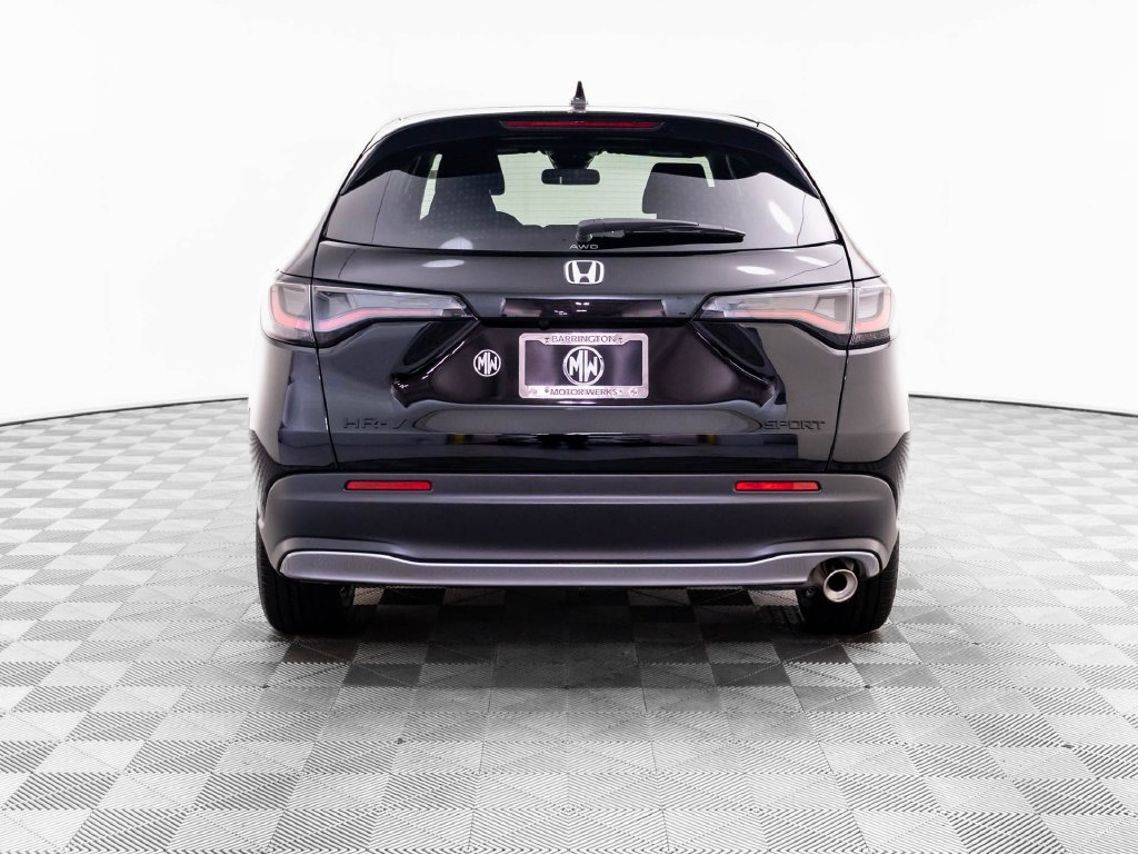 New 2027 Honda HR-V Sport image 4