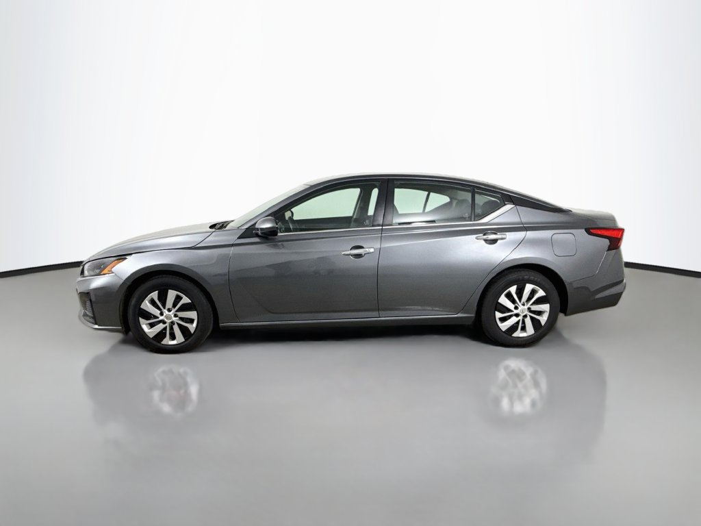 Used 2023 Nissan Altima 2.5 S FWD image 4