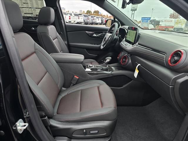 New 2025 Chevrolet Blazer RS w/ Driver Confidence II Package image 13