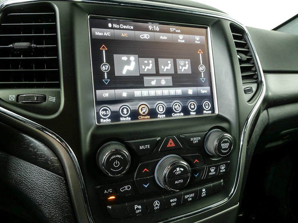 Used 2018 Jeep Grand Cherokee Altitude RWD image 16