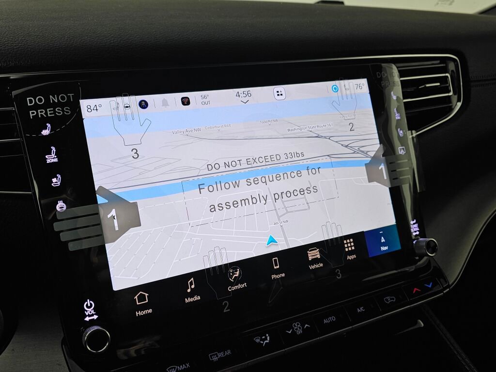 New 2026 Jeep Grand Wagoneer L 4WD w/ HD Trailer Tow Package image 28