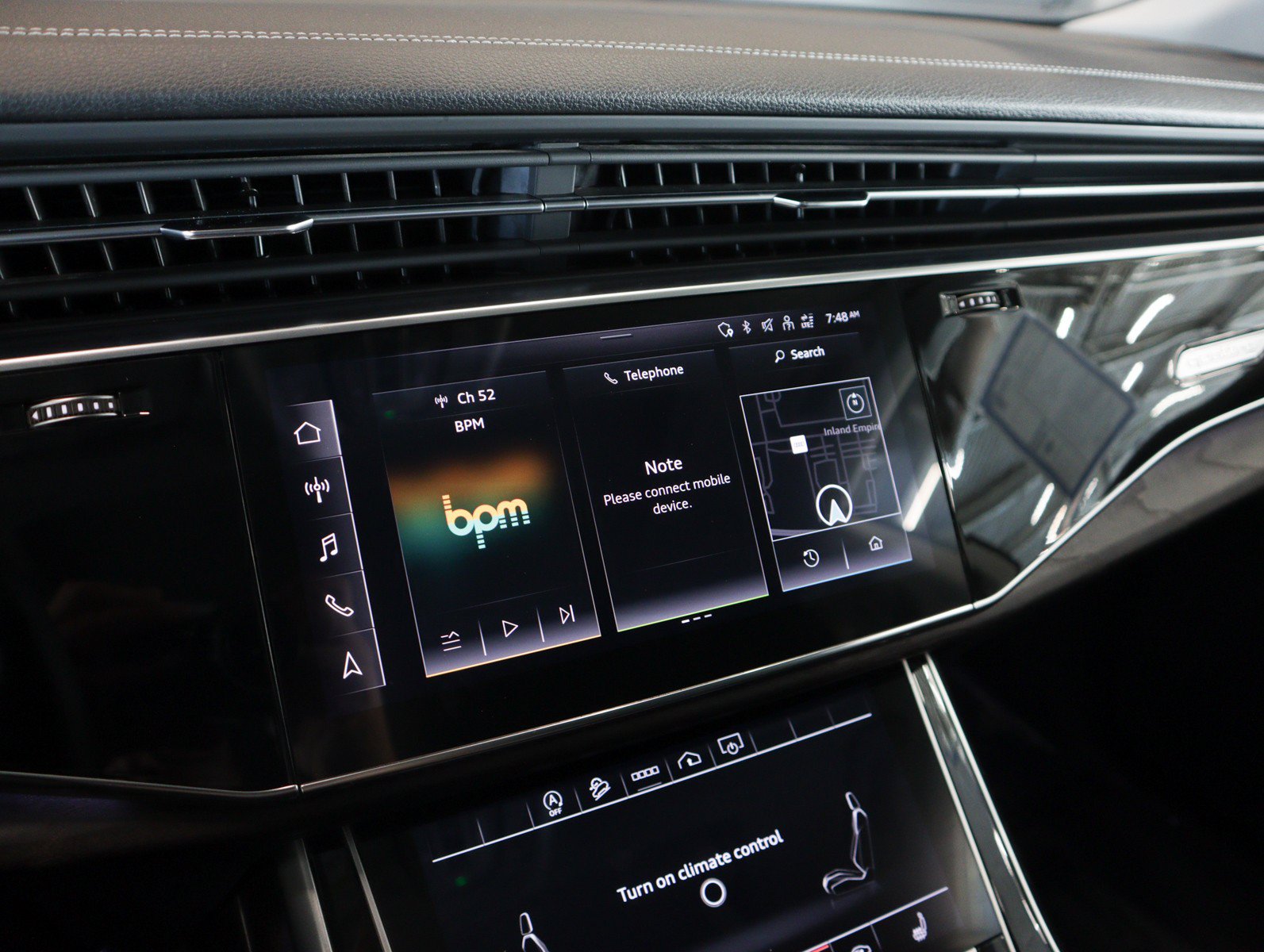 Used 2023 Audi Q8 Premium w/ Convenience Package AWD/4WD image 23