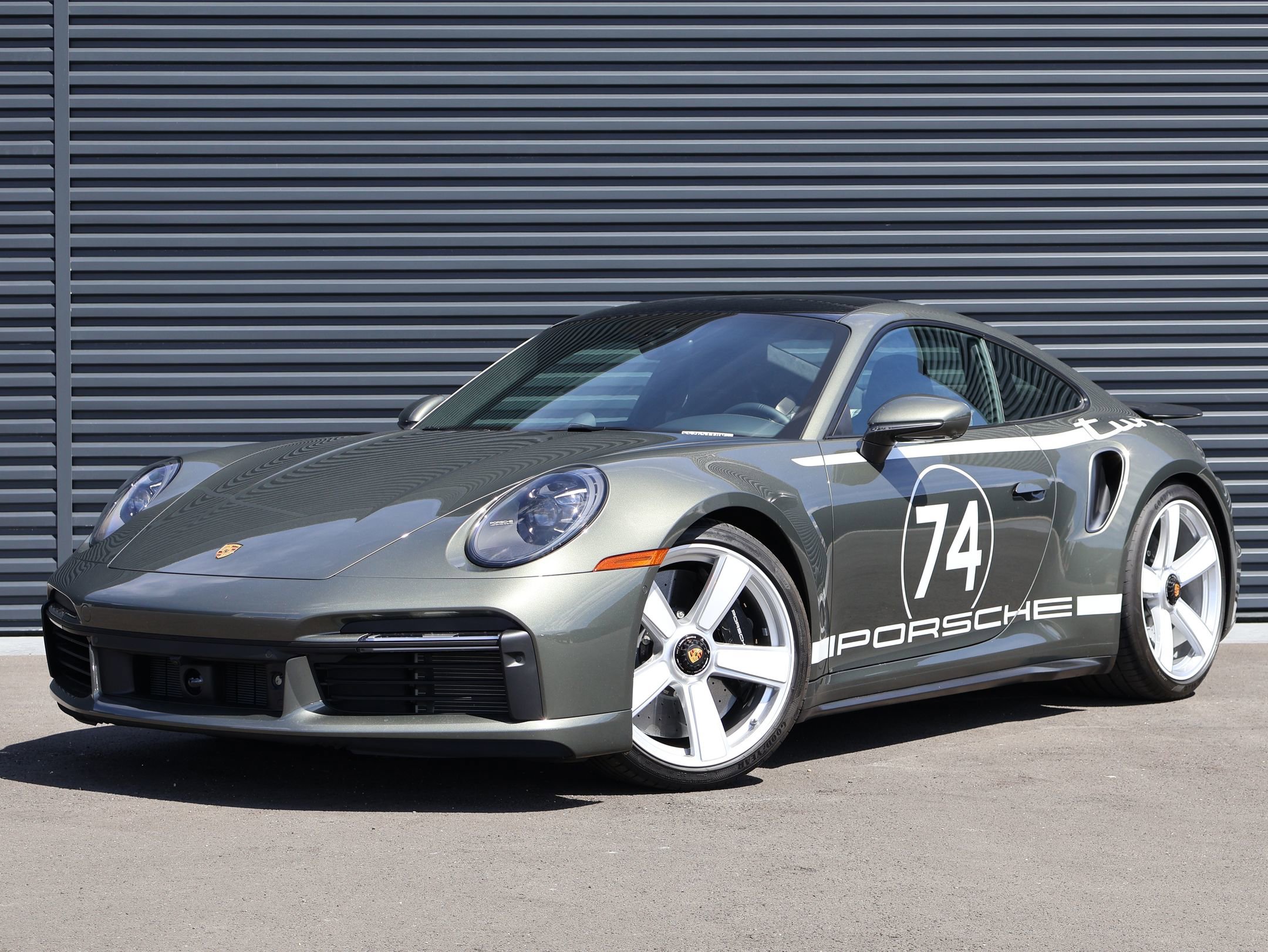 Certified 2025 Porsche 911 Turbo