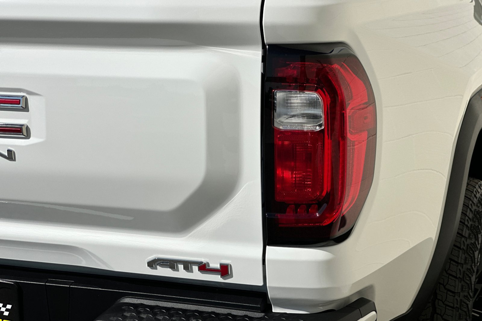 Certified 2026 GMC Canyon AT4 AWD/4WD image 37