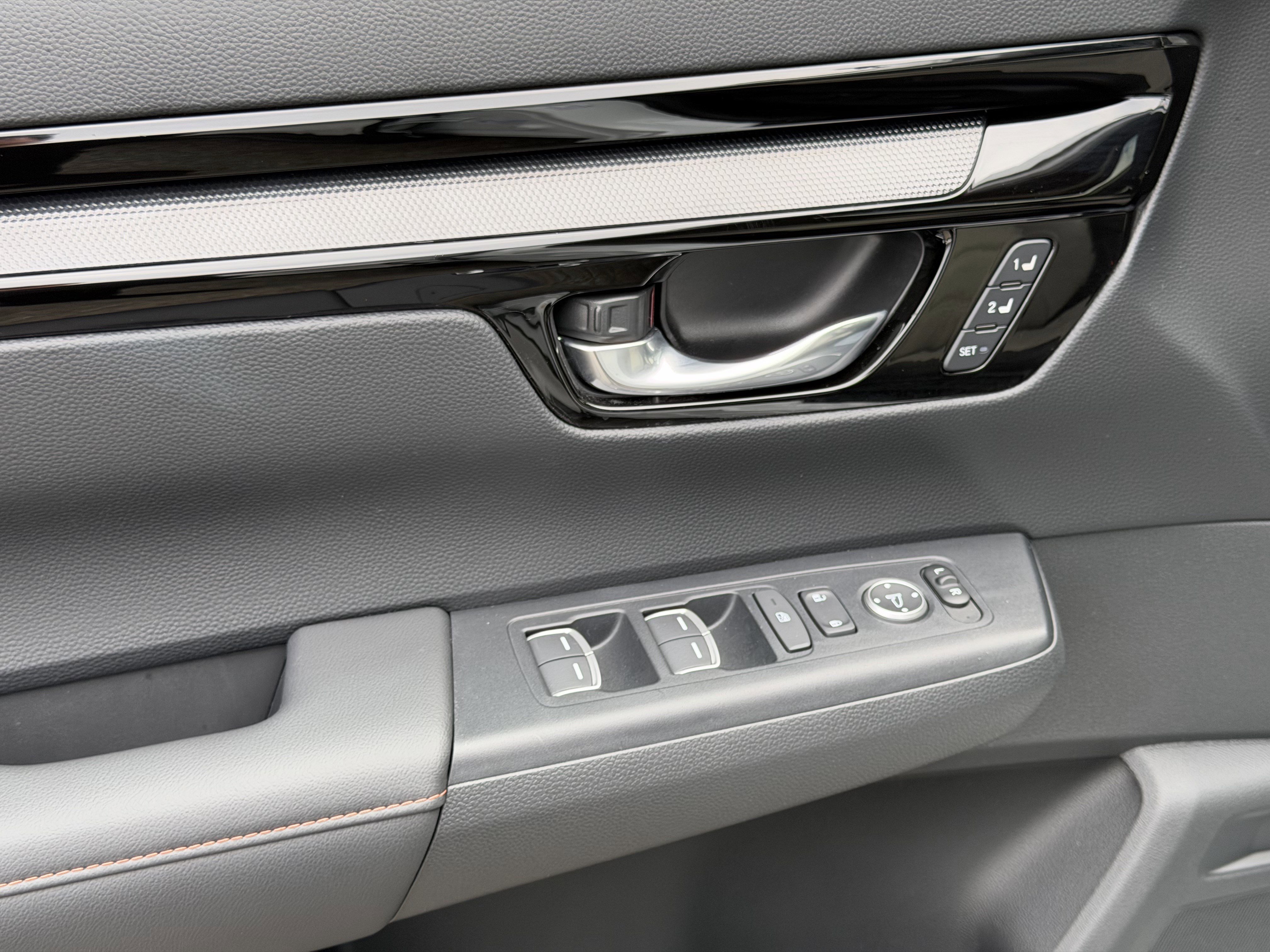 Certified 2023 Honda CR-V Sport Touring image 11