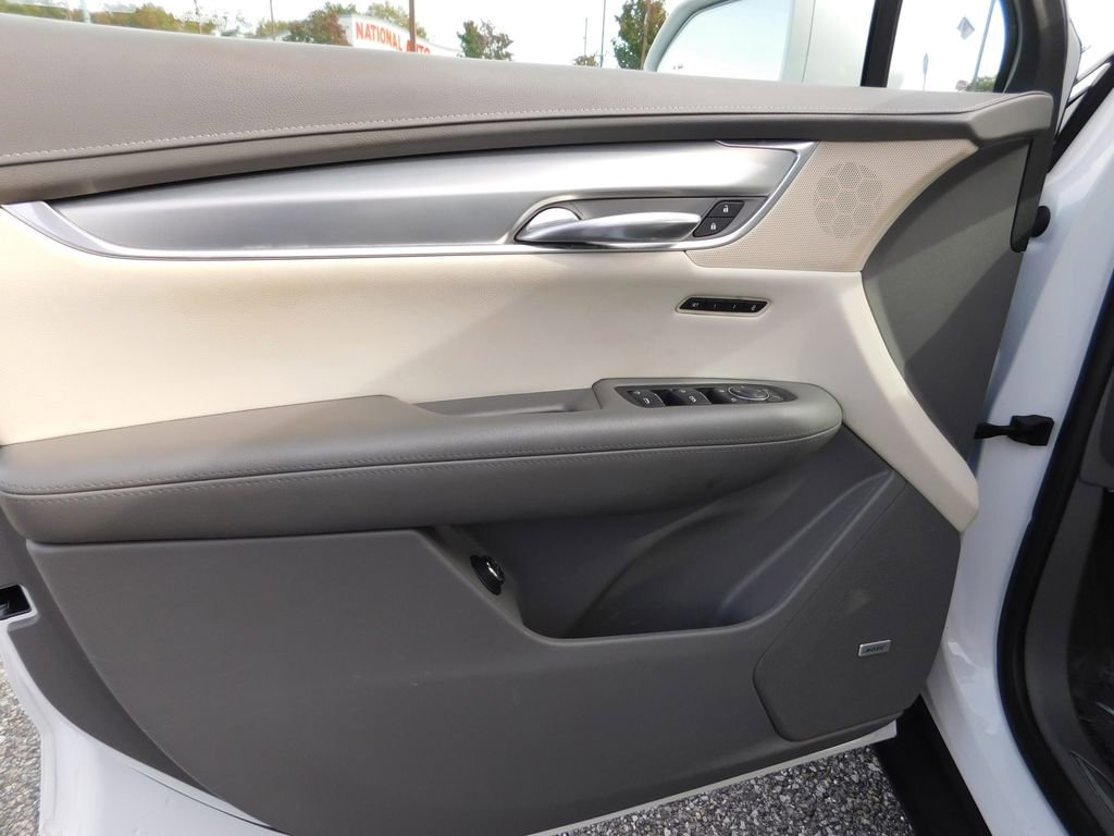 Used 2019 Cadillac XT5 Luxury image 17