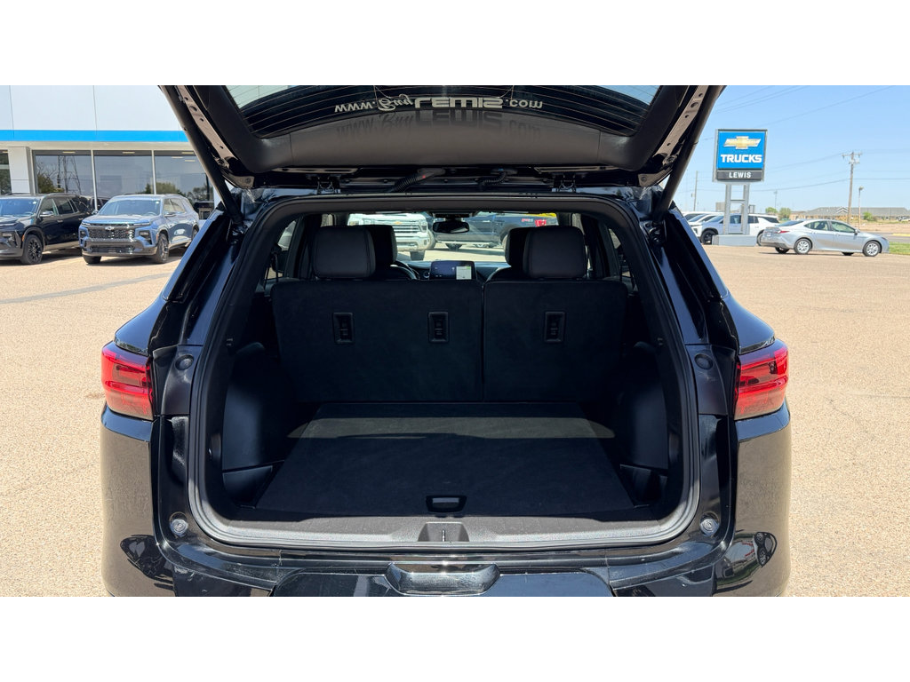 Certified 2025 Chevrolet Blazer RS FWD image 25