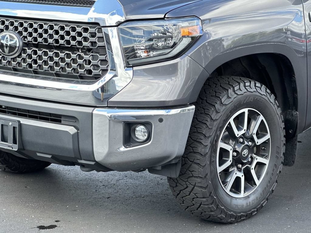 Used 2020 Toyota Tundra SR5 w/ TRD Off-Road Package AWD/4WD image 8