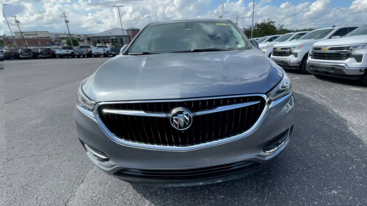 Used 2021 Buick Enclave Premium w/ Surround and Sites Package AWD/4WD image 6