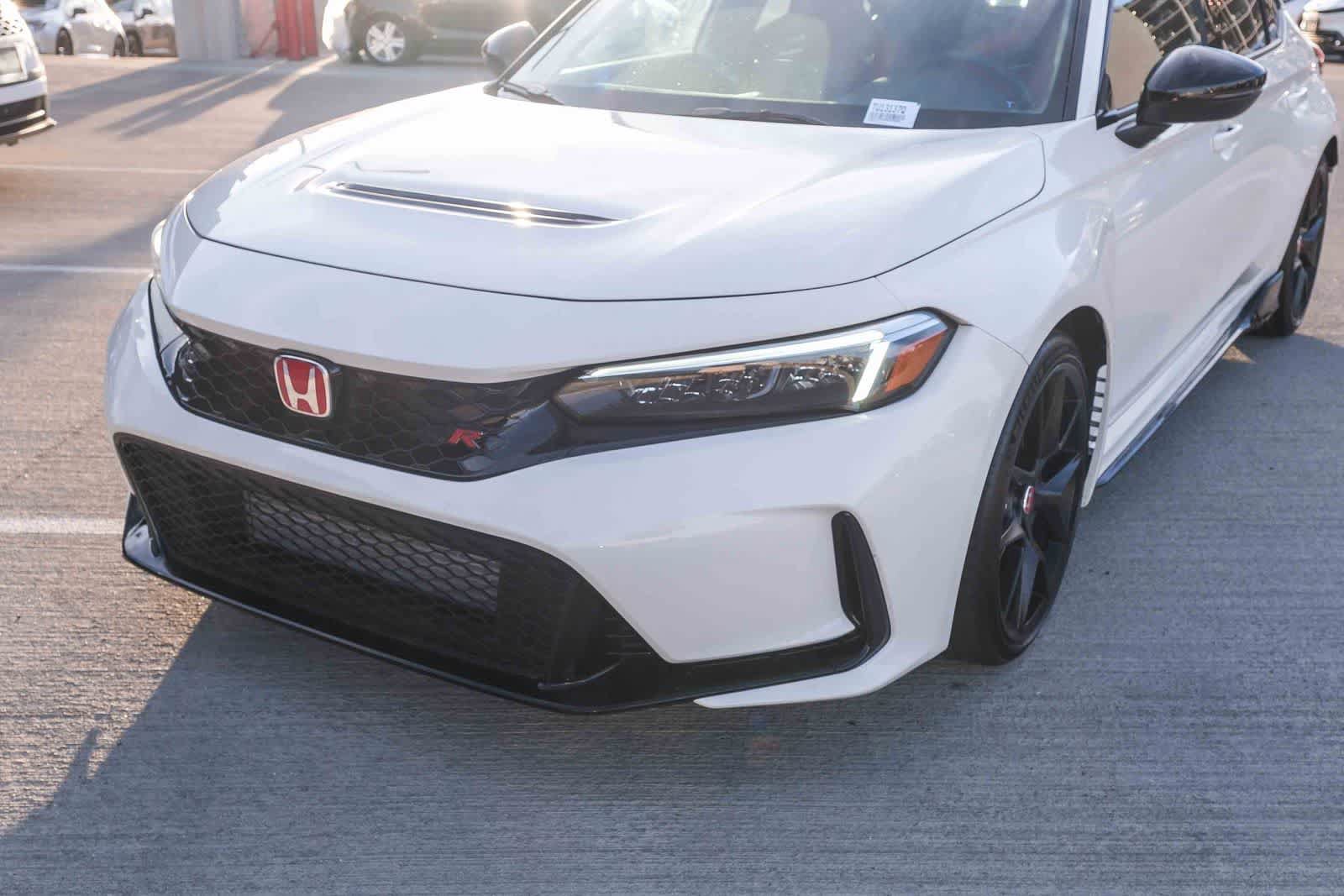 Used 2024 Honda Civic Type R image 11