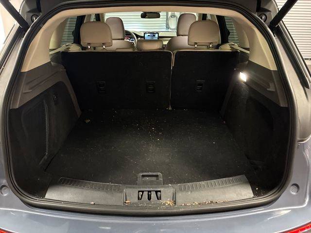Used 2022 Lincoln Corsair FWD image 23