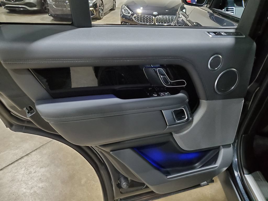 Used 2019 Land Rover Range Rover Supercharged AWD/4WD image 53