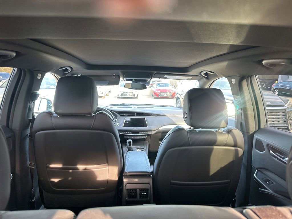 Used 2019 Cadillac XT4 Premium Luxury image 11