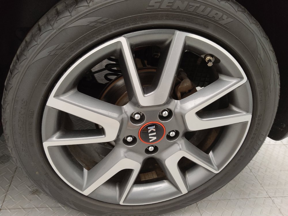 Used 2021 Kia Soul GT-Line FWD image 31